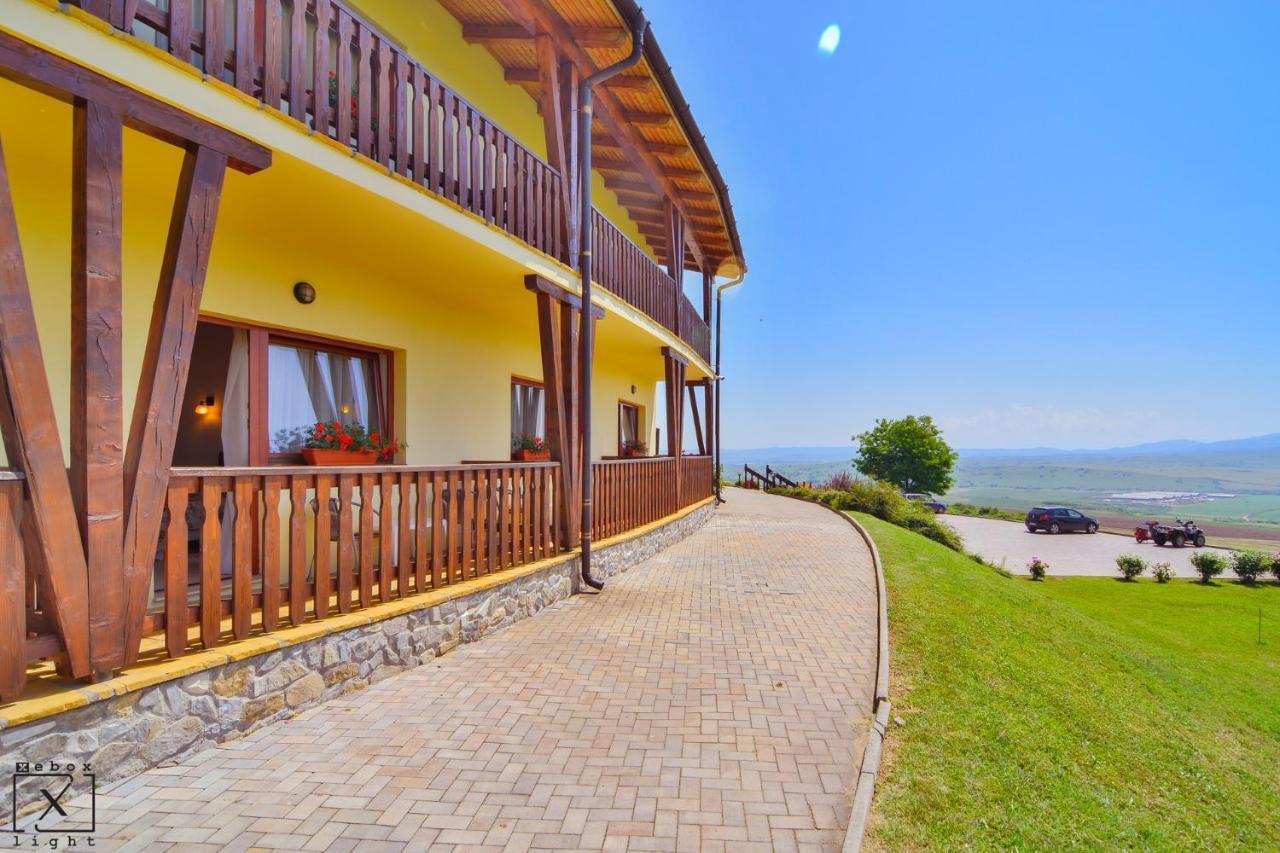 Pensiunea Casa Buna Gîrbova Esterno foto