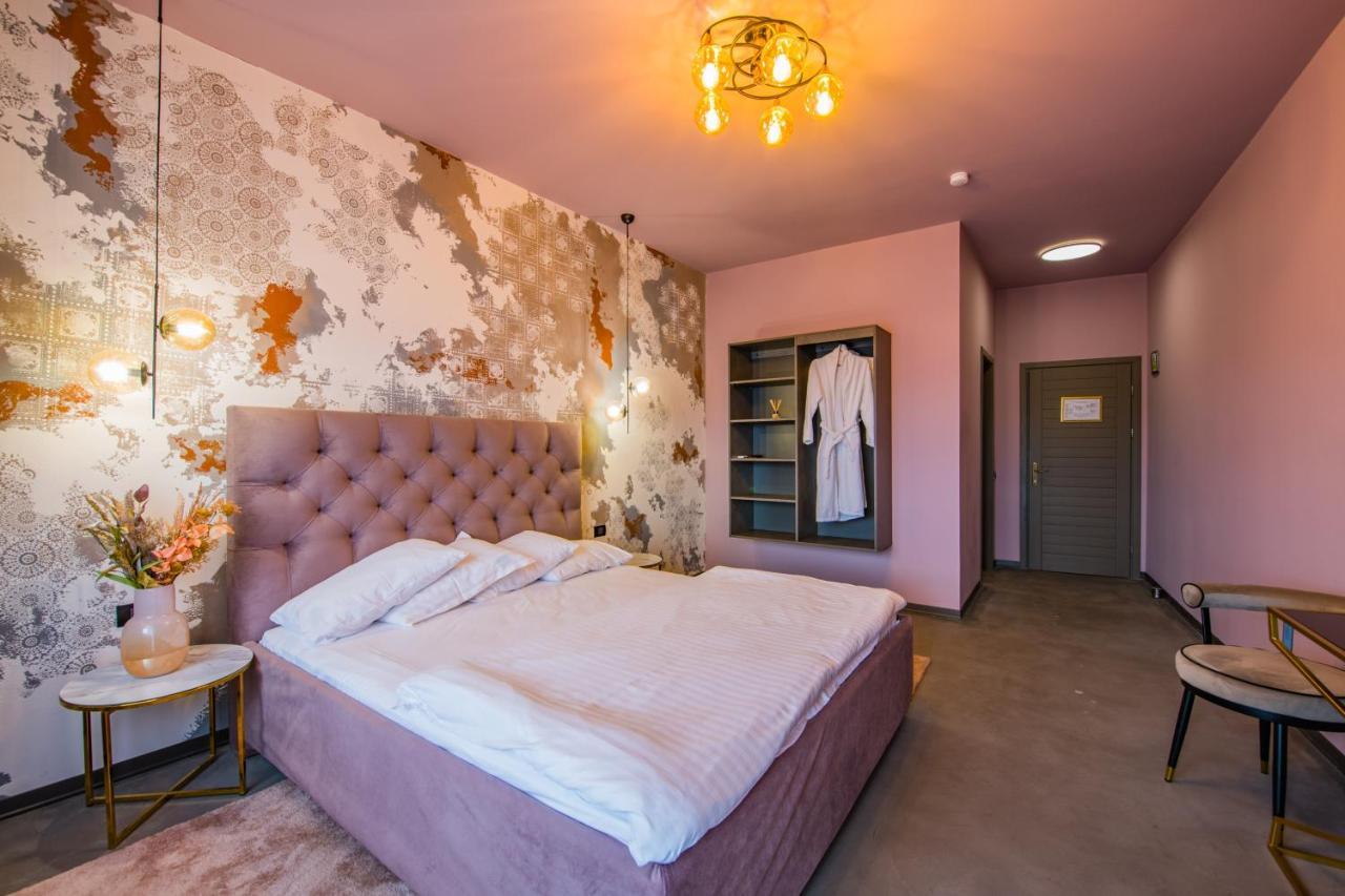 Pensiunea Casa Buna Gîrbova Esterno foto
