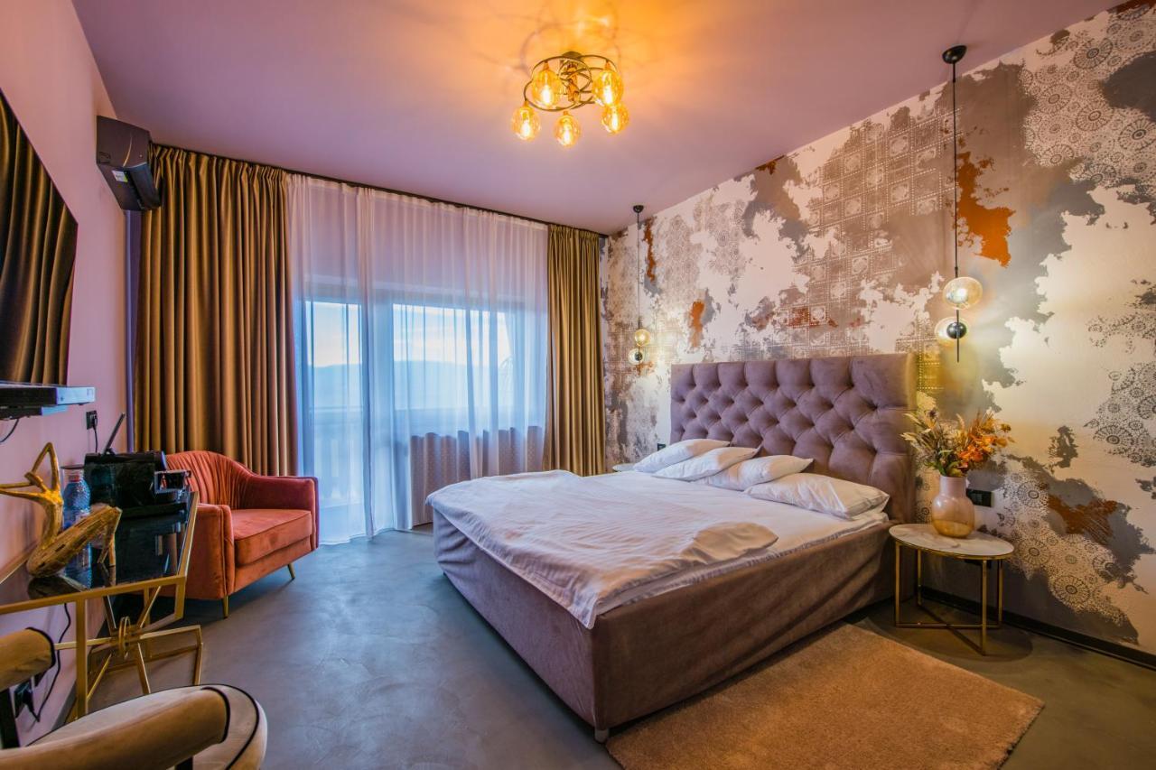 Pensiunea Casa Buna Gîrbova Esterno foto